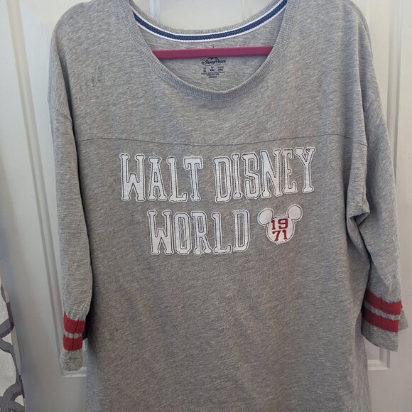 Walt Disney World gray/red 3/4 sleeve collegiate style woman's tshirt sz XL - Picture 1 of 4